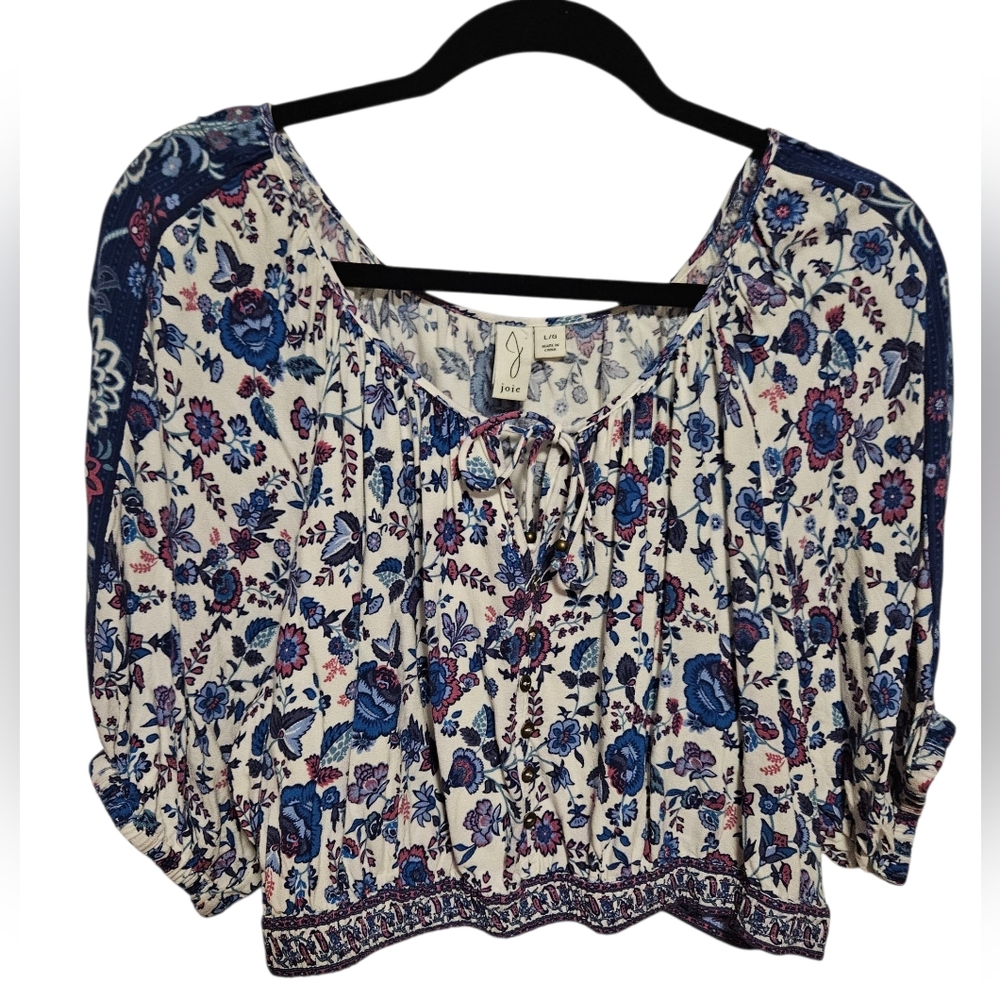 Joie Cropped Smocked Hem Floral Print Top Size Large in Blue Floral